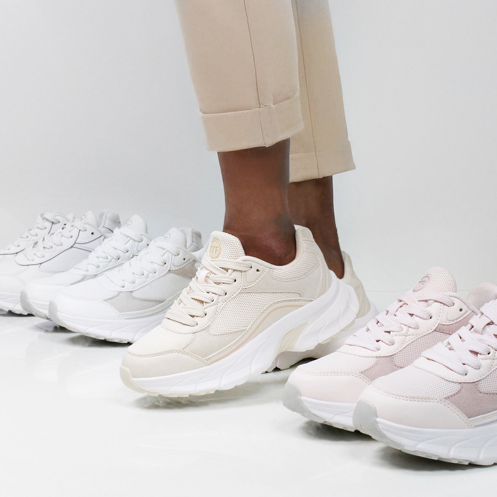 https://www.minfot.dk/pub_docs/files/sneakers-minfot-joy-fotriktiga-skor.jpg