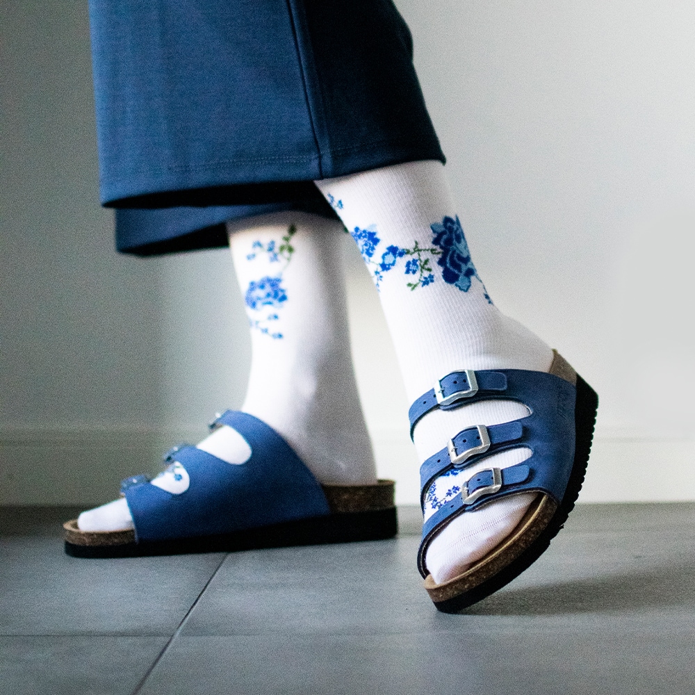 Minfot-Sandal-Mjuk-Bio-Blå-Nubuck-justerbara-remmar-spännen.jpg