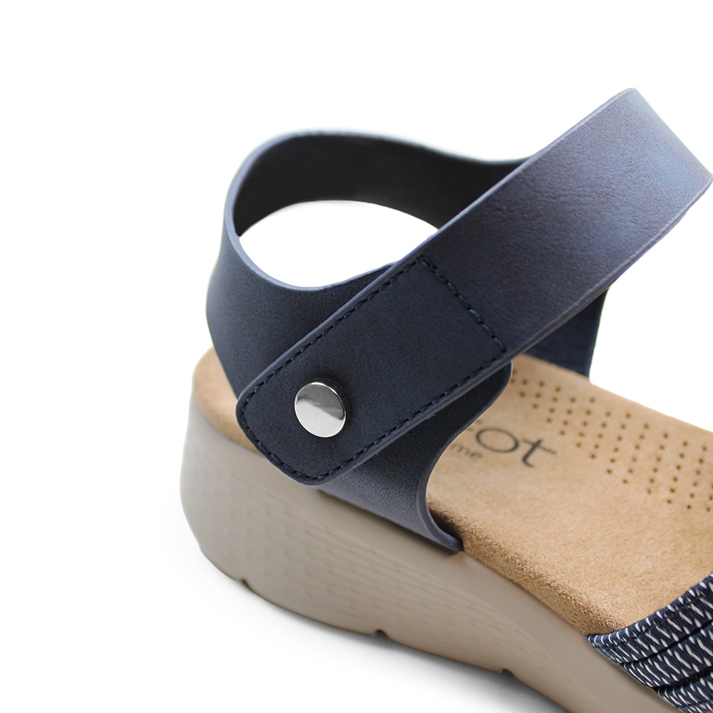 Minfot-Sandaler-Cloudlite-Nia-Blå-justerbar-passform-kardborreband.jpg