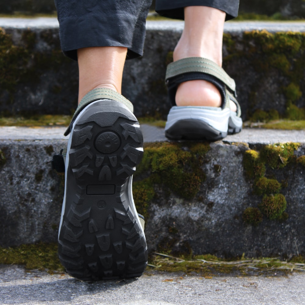 Minfot-Sandaler-Sandhamn-Dam-Nubuck-Olivgrön-stötdämpande-yttersula.jpg