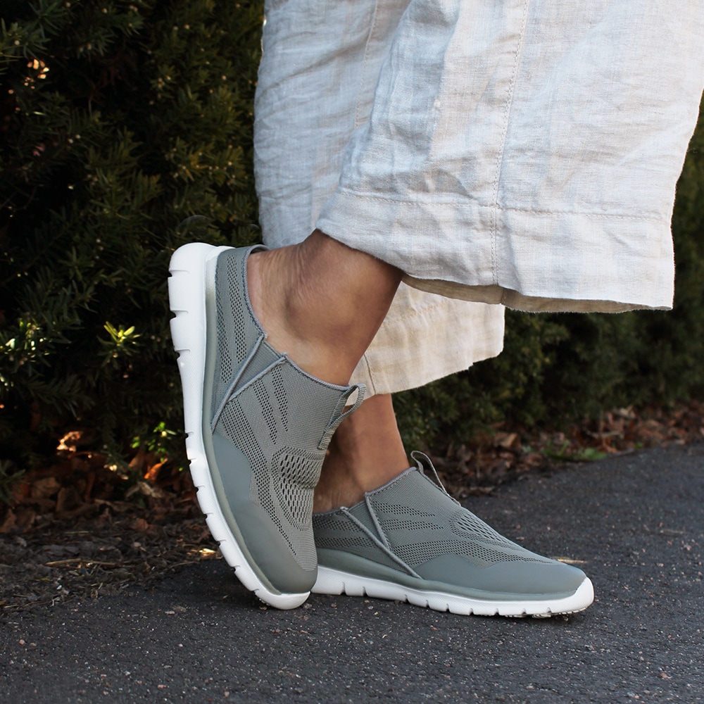 Minfot-Slip-In-Easy-Step-Khaki-låg-hälkappa-flexibla.jpg