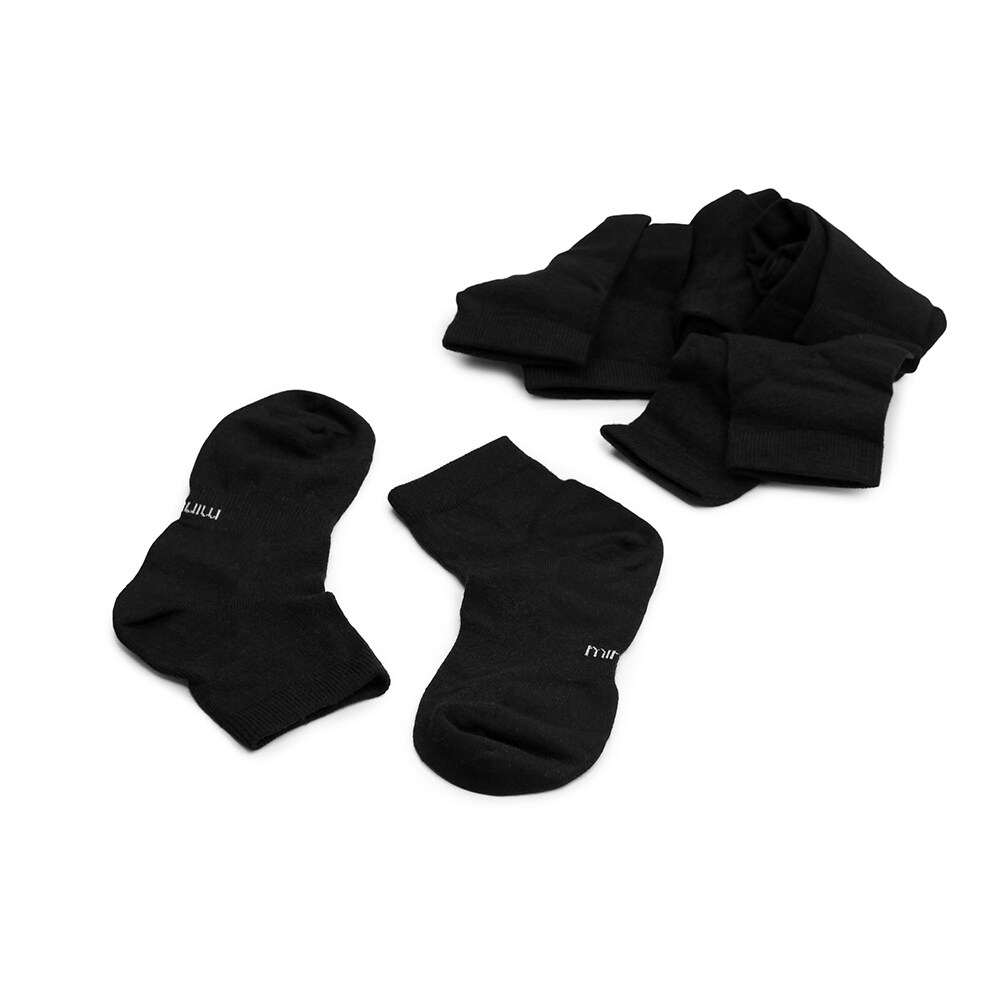 Minfot-fuktabsoberande-bambustrumpor-svart-5-pack.jpg