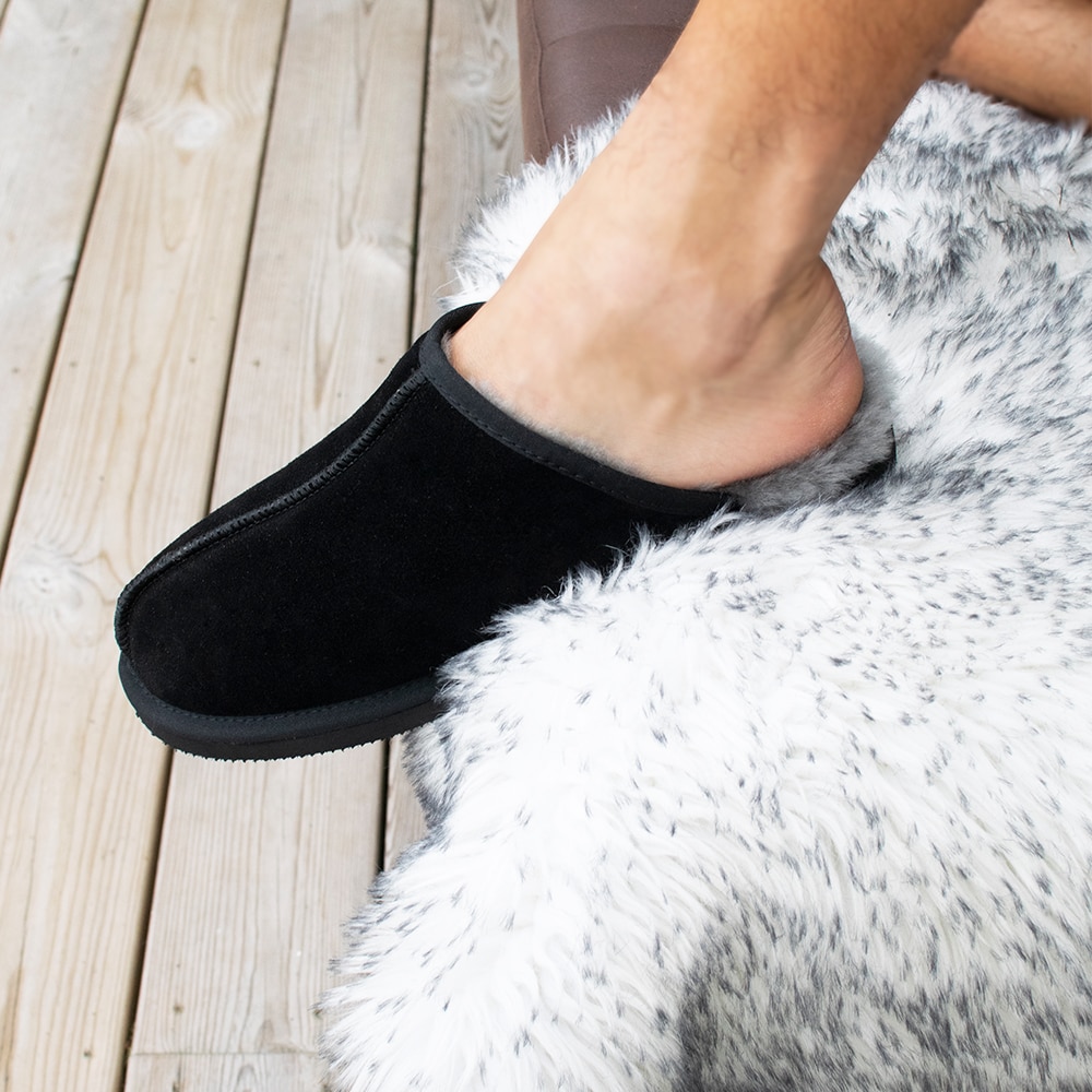 Minfot-herr-Fårskinnstofflor-Slip-on-Orust.jpg