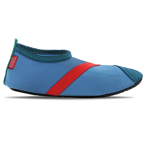 barfotaskor-badskor-fitkicks-blue.jpg