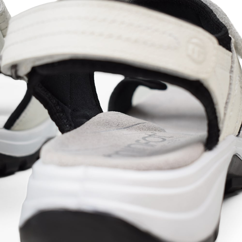 damsandal-Minfot-Sandhamn-Läder-Offwhite.jpg