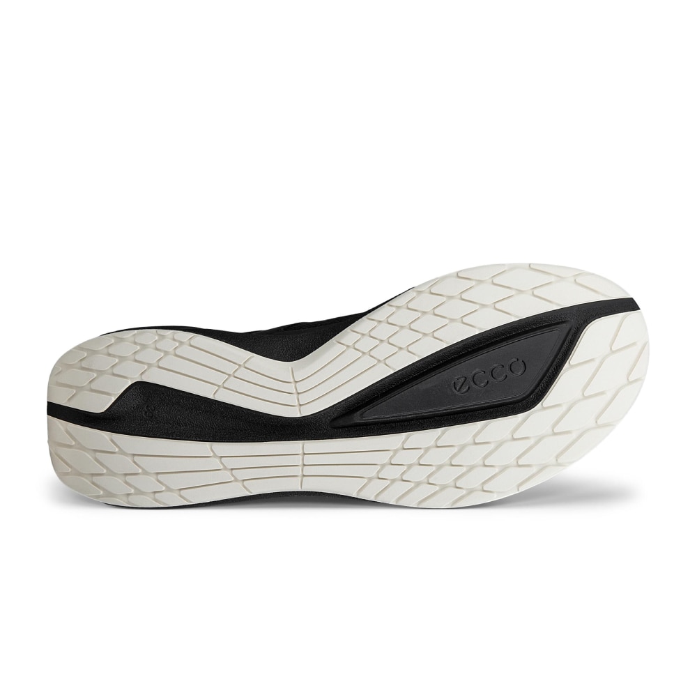 ecco-gore-tex-dam-svarta-sneakers.jpg