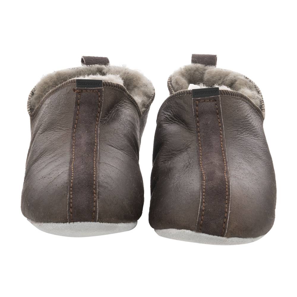 fårskinnstofflor-herr-oiled-antique-stone-shepherd.jpg