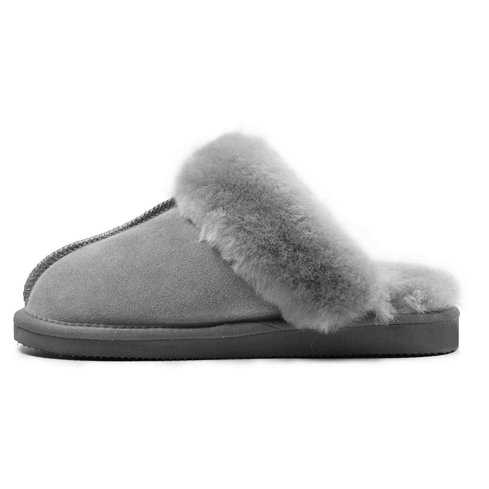 fluffiga-mysiga-tofflor-fårskinn-gråa-duved.jpg