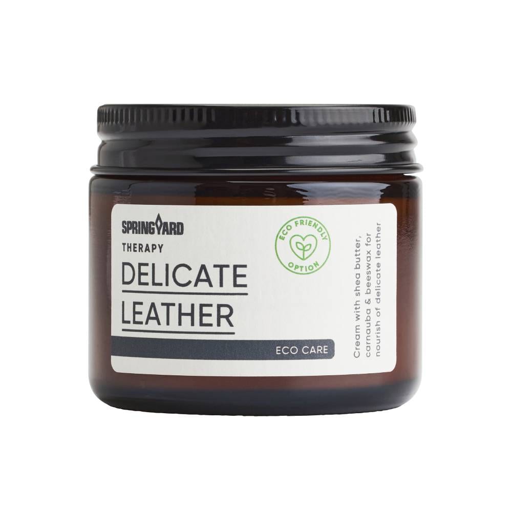 kräm-för-läder-delicate-leather-återfuktande.jpg