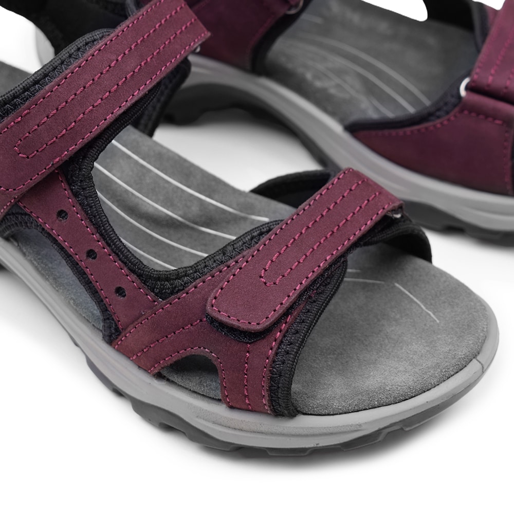sandaler-med-remmar-Minfot-Sandhamn-Nubuck-Bordeaux.jpg