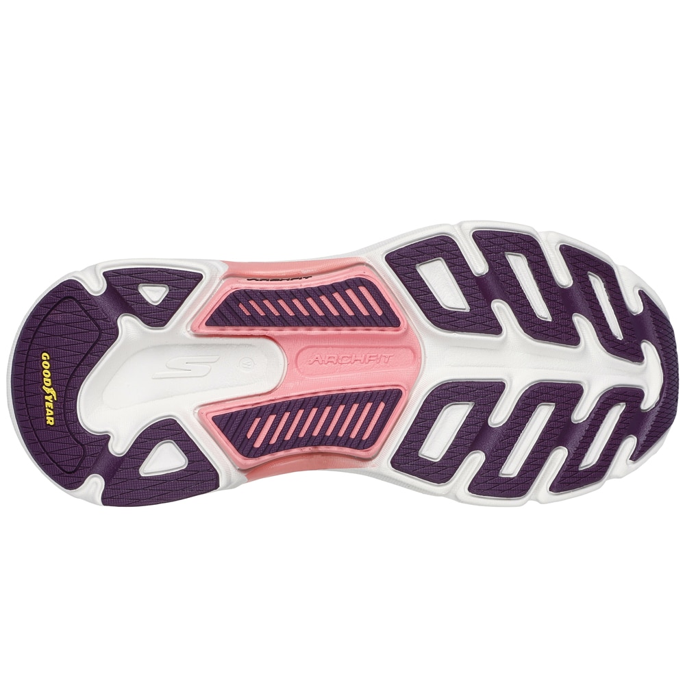 skechers-svarta-sneakers-goodyear-yttersula-max-dämpning.jpg