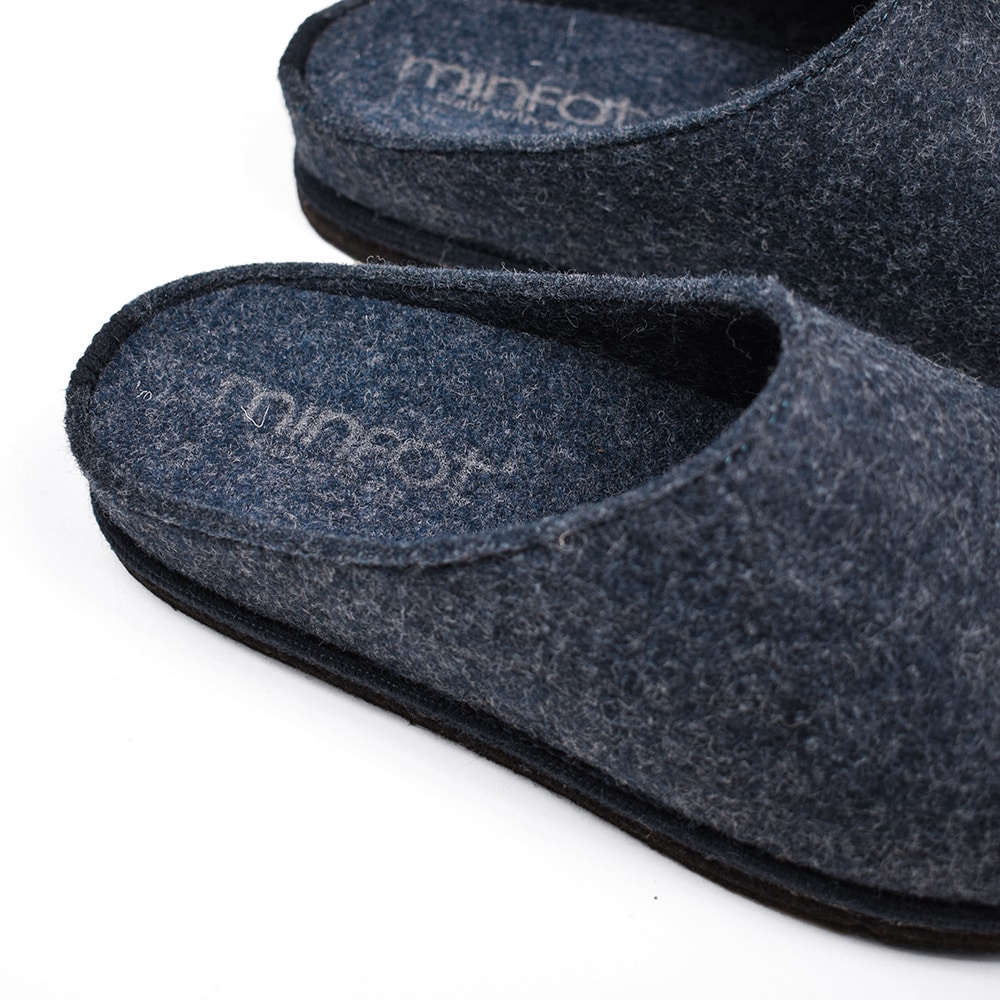 slip-ons-ull-tofflor-minfot-viken-navy.jpg