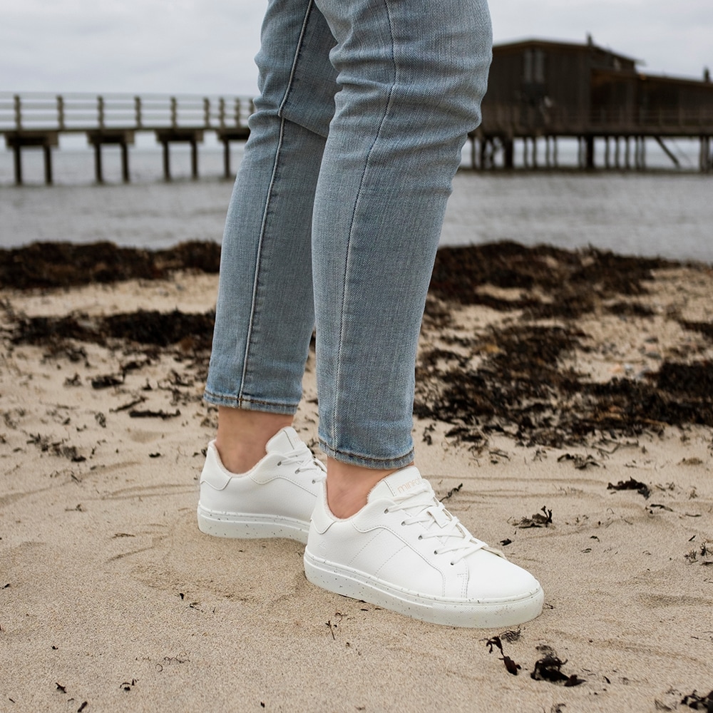 sneakers-från-båstad-minfot-vita.jpg