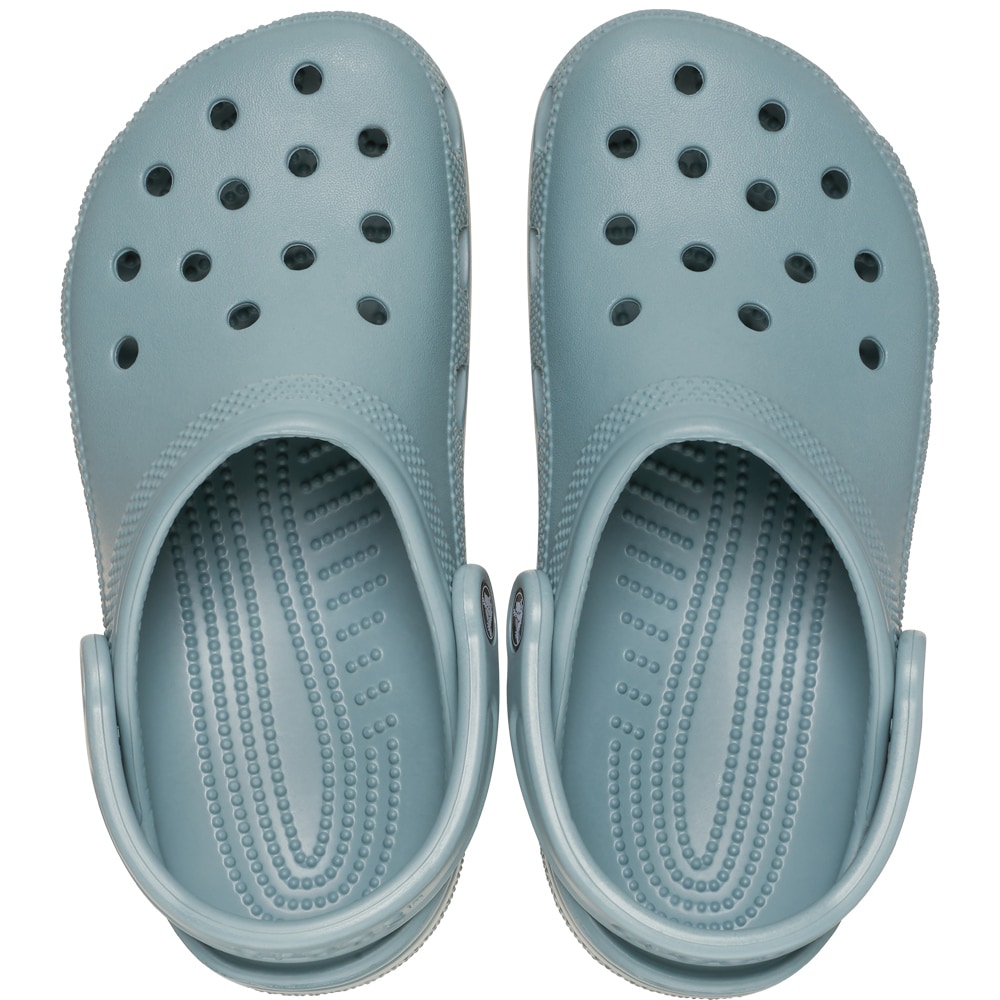 tofflor-breda-rymliga-svullna-fötter-crocs.jpg