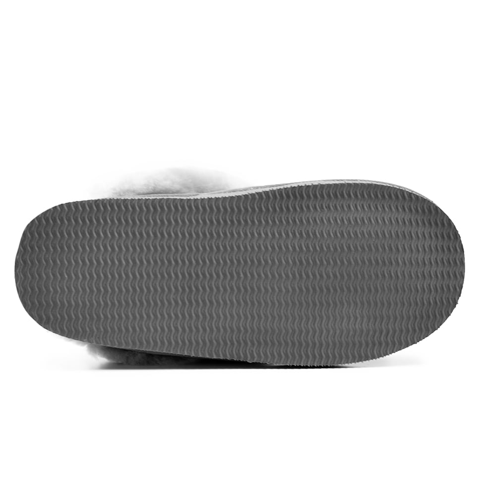 tofflor-i-fårskinn-Minfot-Slip-on-Duved-med-sula-Ljusgrå.jpg