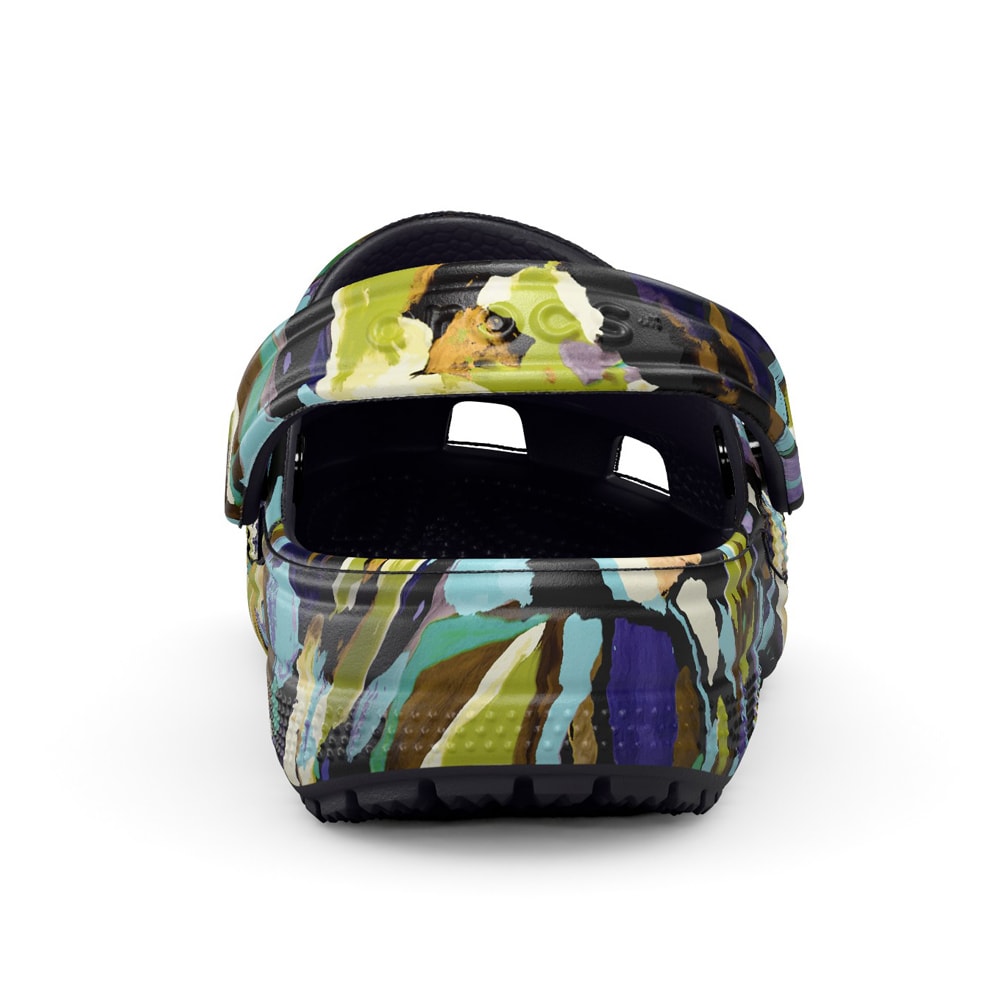 tofflor-med-hälrem-crocs-floral-svart.jpg