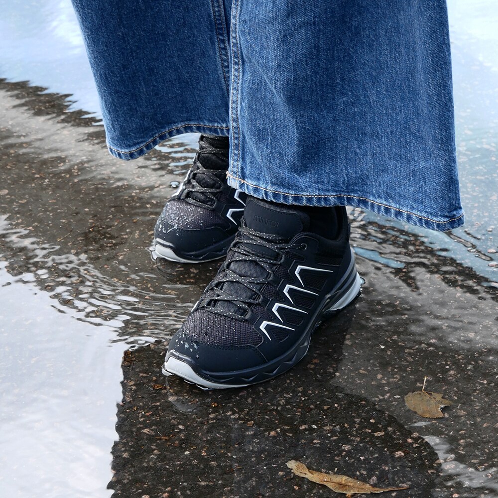vattentäta-vandringsskor-stride-TEX-låga-svart-SPOTEX.jpg